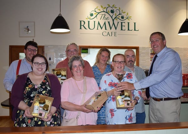 Rumwell’s quiz & supper raises £480 for Headway