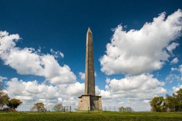 Thieves target vehicles at Wellington Monument